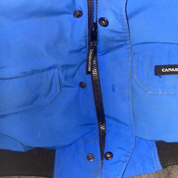Canada goose boys jacket blue - Picture 7 of 8